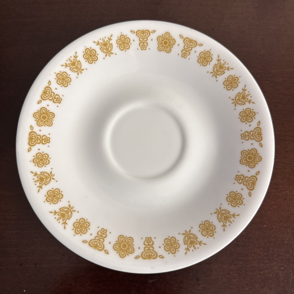 Corelle‎ Butterfly Gold Saucers Set of 8 White Gold Vintage 6" Vitrelle Glass - Picture 8 of 15
